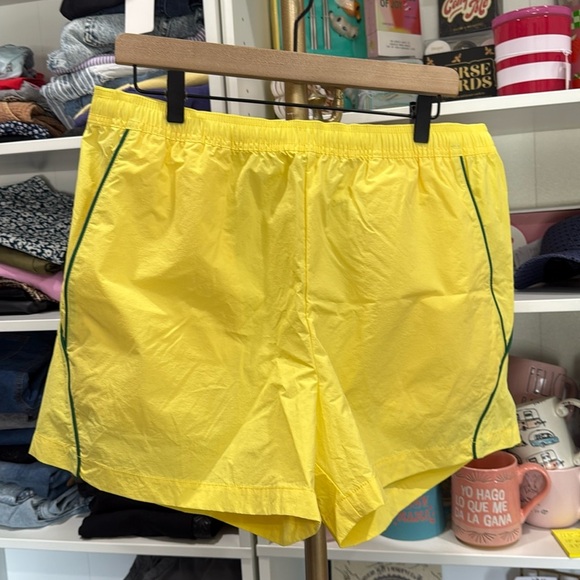 New BDG Jess Nylon Track Shorts Small X-Large - Picture 5 of 7